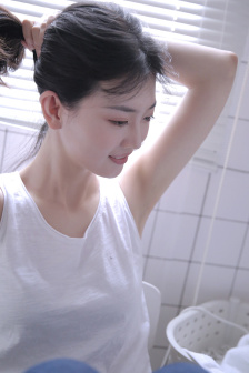 同志亦威猛